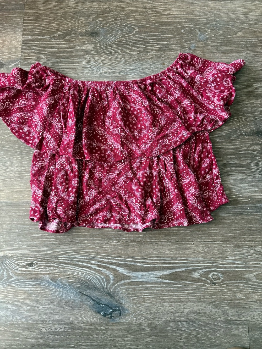 Women’s Off-Shoulder Red Paisley Ruffle Top - Picture 3 of 3